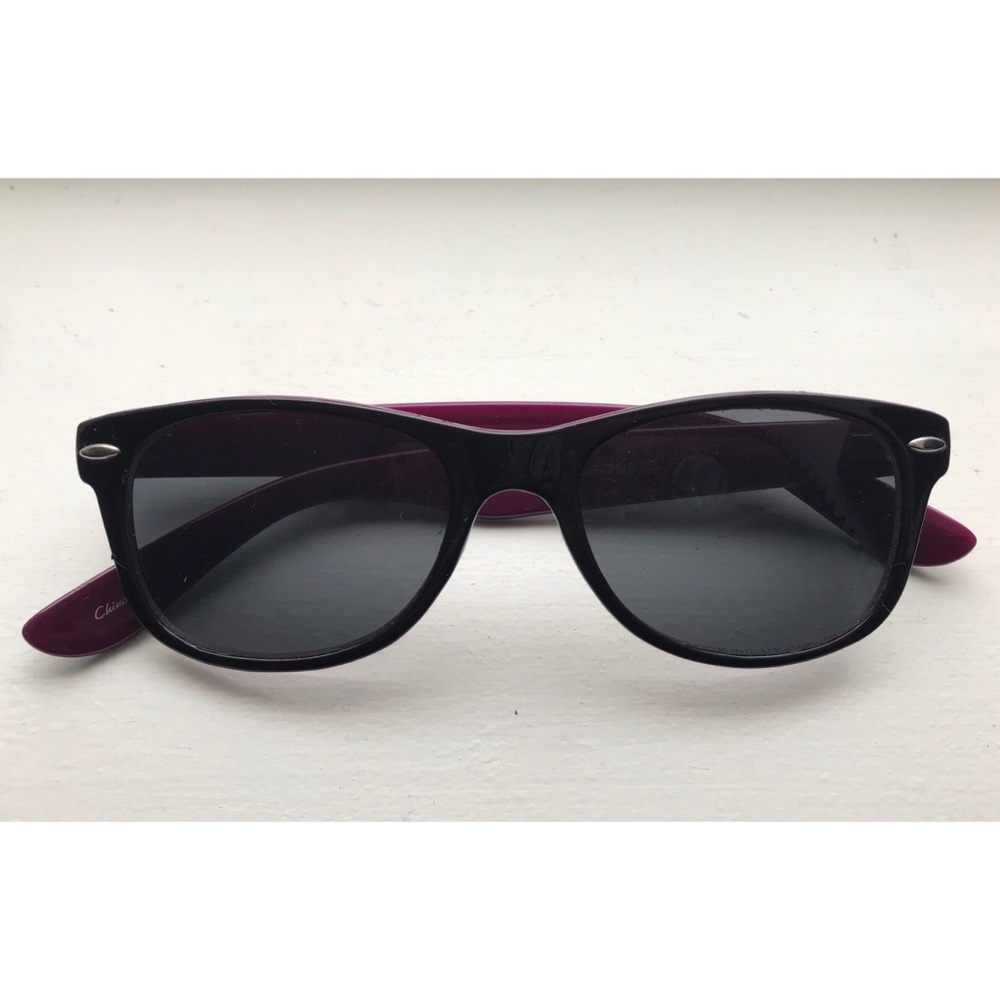 Black & Purple Wayfarer Sunglasses